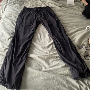 Lululemon dance studio size 4 pants